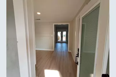 202 Jones Street, Smithville, TX 78957 - Photo 3