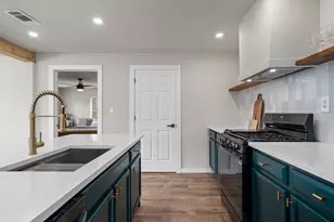 836 Cottletown Rd, Smithville, TX 78957 - Photo 17