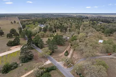 836 Cottletown Road, Smithville, TX 78957 - Photo 3