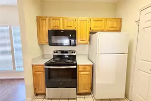 3001 Cedar St, Austin, TX 78705 - Photo 11