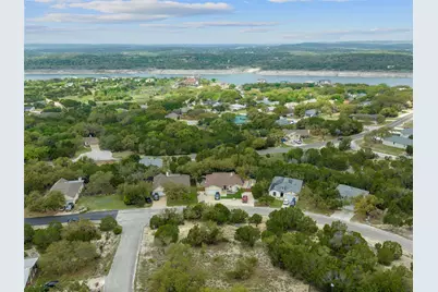 21512 Perry Cove, Lago Vista, TX 78645 - Photo 3