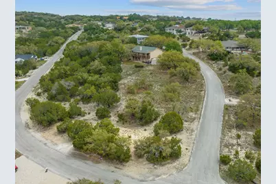 21512 Perry Cove, Lago Vista, TX 78645 - Photo 15