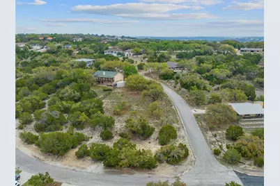 21512 Perry Cove, Lago Vista, TX 78645 - Photo 9