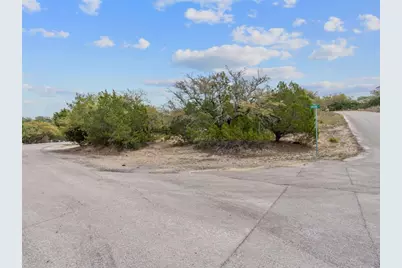 21512 Perry Cove, Lago Vista, TX 78645 - Photo 17