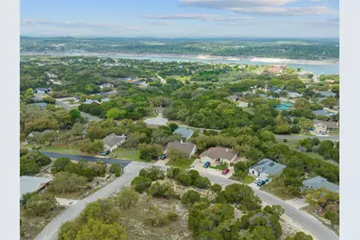 21512 Perry Cove, Lago Vista, TX 78645 - Photo 5