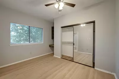 908 Poplar Street #103, Austin, TX 78705 - Photo 11