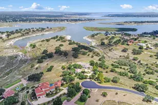 138 Serene St, Spring Branch, TX 78070 - Photo 5