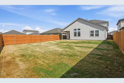 102 Childress Street, Hutto, TX 78634 - Photo 23