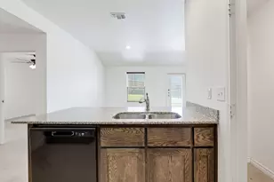 102 Lost Trl, Copperas Cove, TX 76522 - Photo 11