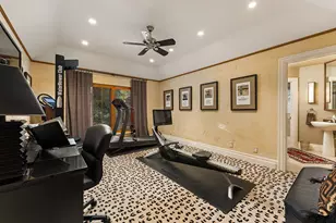 4005 Enclave Mesa Cir, Austin, TX 78731 - Photo 13