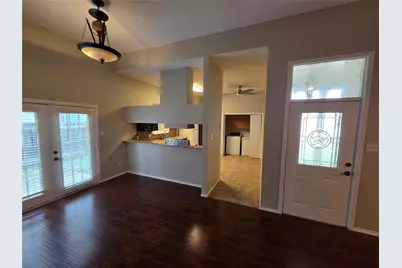 3001 Rochelle Drive, Austin, TX 78748 - Photo 7