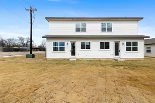 302 E 19 5 St, Georgetown, TX 78626 - Photo 31