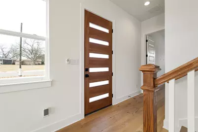 302 E 19.5 Street #302, Georgetown, TX 78626 - Photo 5