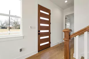 302 E 19 5 St, Georgetown, TX 78626 - Photo 5