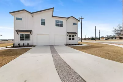 302 E 19.5 Street #302, Georgetown, TX 78626 - Photo 3