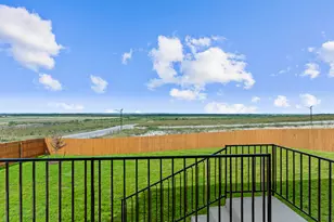 175 Arnold Loop, Uhland, TX 78640 - Photo 37