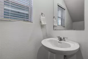 1337 Weatherford Ln, Leander, TX 78641 - Photo 29