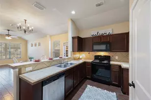 101 Creekside Villa Dr, Kyle, TX 78640 - Photo 9