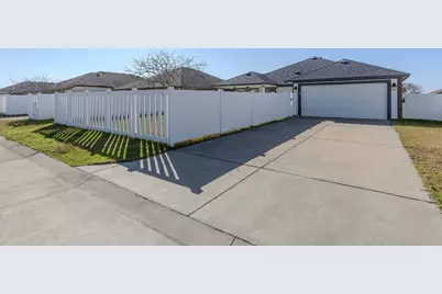 800 Bryce Canyon, Pflugerville, TX 78660 - Photo 27