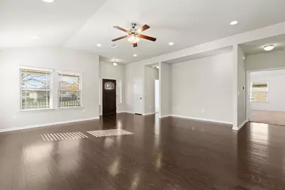 800 Bryce Canyon, Pflugerville, TX 78660 - Photo 7