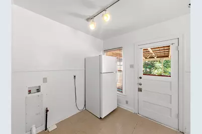 1402 Hillside Avenue, Austin, TX 78704 - Photo 5