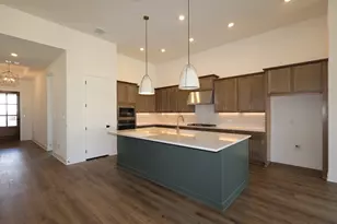 2001 Sundown Trl, Georgetown, TX 78628 - Photo 3