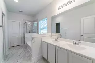 117 Cougar Hl Dr, Jarrell, TX 76537 - Photo 11