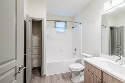 8515 S Interstate 35 Road #11102, Austin, TX 78744 - Photo 17