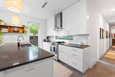 900 Karen Avenue #A, Austin, TX 78757 - Photo 9