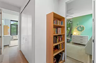 900 Karen Ave, Austin, TX 78757 - Photo 17