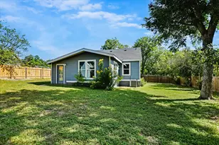 103 E Hoopes Ave, Pflugerville, TX 78660 - Photo 17