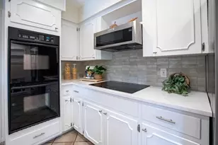 9404 Springwood Dr, Austin, TX 78750 - Photo 15