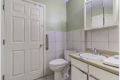 6006 Palm Circle, Austin, TX 78741 - Photo 11