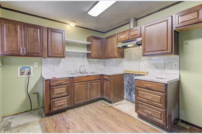 6006 Palm Circle, Austin, TX 78741 - Photo 3