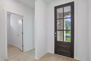 437 Eagle Cyn Dr, Leander, TX 78641 - Photo 5