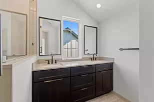 1736 Bunche Rd, Austin, TX 78721 - Photo 21