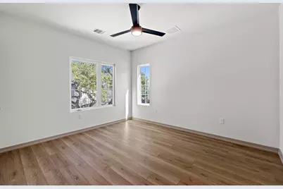 1736 Bunche Road #B1, Austin, TX 78721 - Photo 19