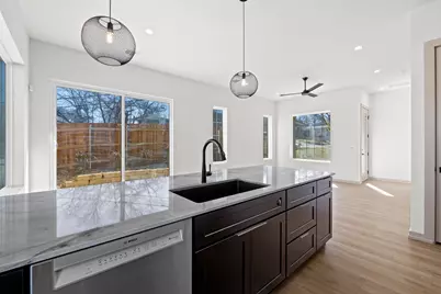 1736 Bunche Road #B1, Austin, TX 78721 - Photo 9