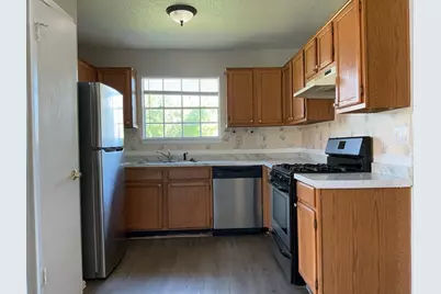 608 Greenlawn Boulevard, Round Rock, TX 78664 - Photo 9