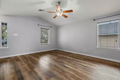 4492 Mather, Kyle, TX 78640 - Photo 9