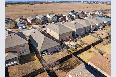 11209 Kildoon Drive, Austin, TX 78754 - Photo 5