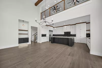 101 Silver Way W, Horseshoe Bay, TX 78657 - Photo 7