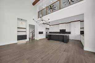 101 Silver Way W, Horseshoe Bay, TX 78657 - Photo 7