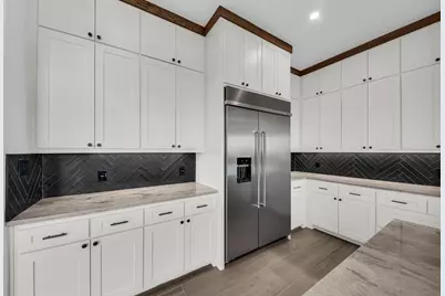 101 Silver Way W, Horseshoe Bay, TX 78657 - Photo 15