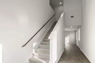 193 Lavender Ln, Elgin, TX 78621 - Photo 9