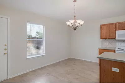 1014 W South Street, Leander, TX 78641 - Photo 13