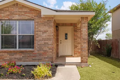 1014 W South Street, Leander, TX 78641 - Photo 3