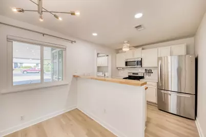 5407 Spring Meadow Road, Austin, TX 78744 - Photo 9