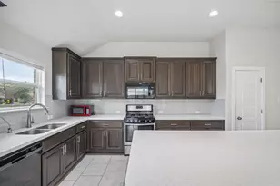 280 Rimrock Ct, Bastrop, TX 78602 - Photo 9