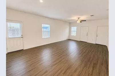 15300 Grenadine Bloom Cove, Del Valle, TX 78617 - Photo 19